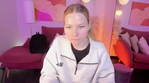 Snapshot of triplesec_ chatting on October 17, 1:26 pm Tasya online show from October 17, 1:26 pm
