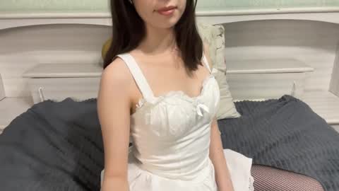  Sofa Im new here and so far I do not take off the panties online show from May 18, 10:10 am
