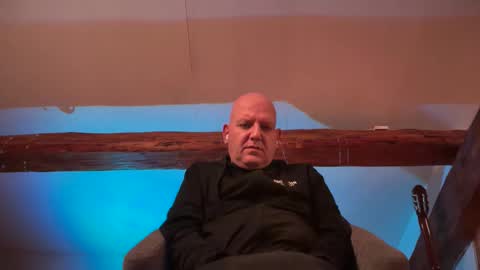 Snapshot of tritonspace chatting on September 24, 4:19 am Triton online show from September 24, 4:19 am