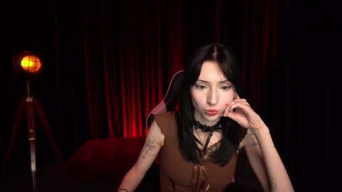 trix_void online show from October 13, 8:05 am