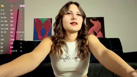 trixibell online show from September 12, 10:39 am