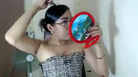 trixie_foxslut online show from November 25, 12:04 pm