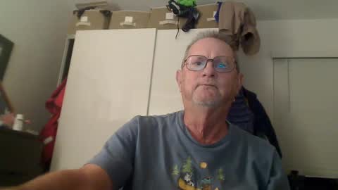 Troffer online show from October 14, 3:42 am