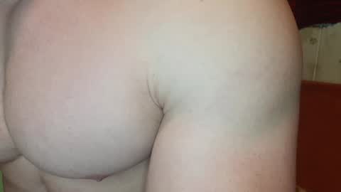 Snapshot of troncq chatting on January 31, 7:39 am Troncq online show from January 31, 7:39 am