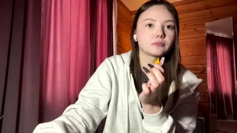 Len online show from April 3, 8:43 am