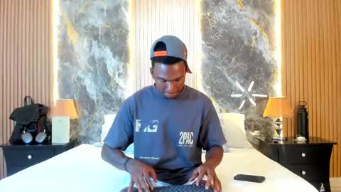 Troy Khalil online show from February 28, 8:18 pm