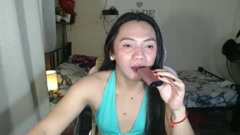 Jade online show from November 12, 7:43 am