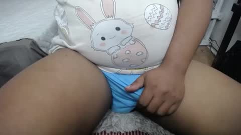 tsamandaxxx online show from March 11, 7:35 am