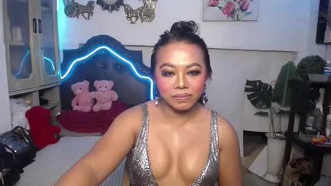 tsamandaxxx online show from December 4, 5:27 pm