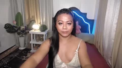 tsamandaxxx online show from January 18, 11:55 pm