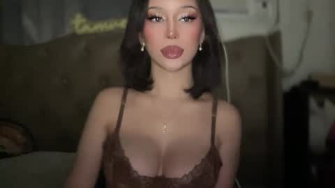 TAM THE GODDESS online show from October 13, 4:42 pm