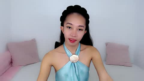 tskitty_girl online show from May 5, 10:37 pm