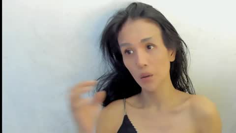 Snapshot of tsmanika chatting on February 2, 8:02 am MA NI KA online show from February 2, 8:02 am