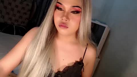 jayvie online show from November 7, 6:05 am