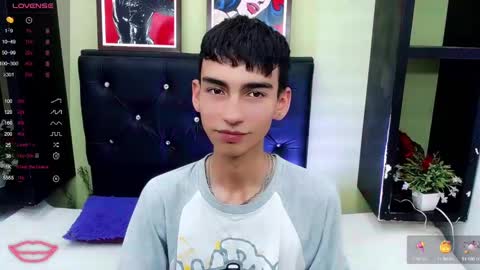 ttimy online show from February 27, 7:47 pm