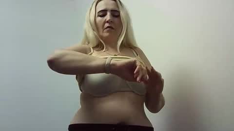 Ttrnynela online show from February 11, 9:13 am