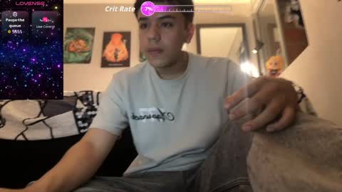 tuenkim_ online show from March 29, 2:13 am