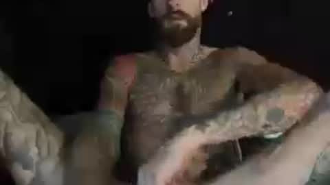 Tuhands online show from August 5, 2:25 pm