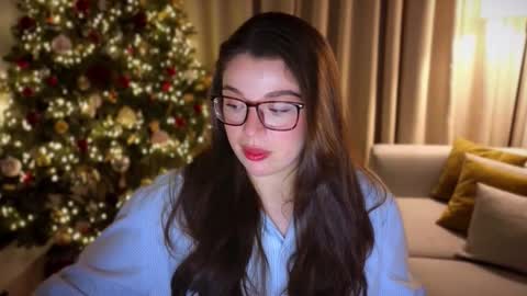 Ariana online show from December 22, 9:43 pm