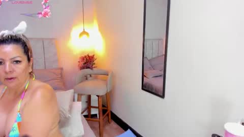 tutu_milf online show from February 15, 12:04 pm