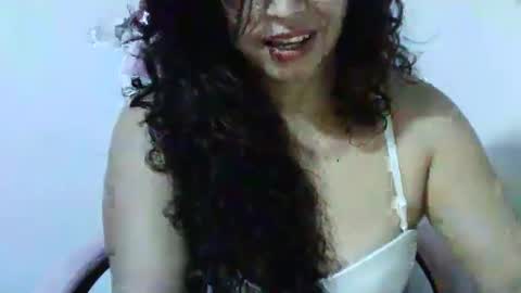 Snapshot of tuzusy chatting on October 2, 4:28 pm tuzusy online show from October 2, 4:28 pm
