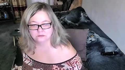 Lana online show from October 17, 3:54 am