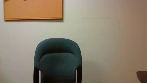 twayne29x online show from February 14, 5:36 pm