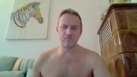 twiga72 online show from February 9, 9:46 am