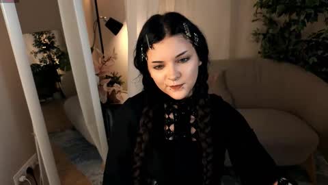 Snapshot of twilightwalk chatting on October 14, 7:50 pm Melanie online show from October 14, 7:50 pm