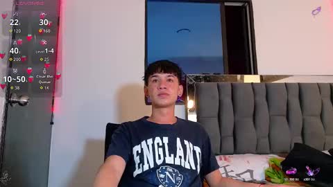 Mr Daren online show from September 27, 7:11 pm