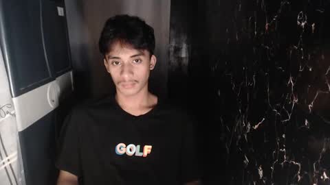 Aladin online show from December 3, 1:38 pm