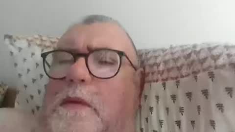 twohats2810 online show from July 4, 7:12 am