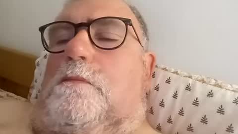 twohats2810 online show from July 25, 6:17 pm