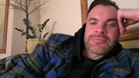 TylerDavid online show from February 18, 6:02 am