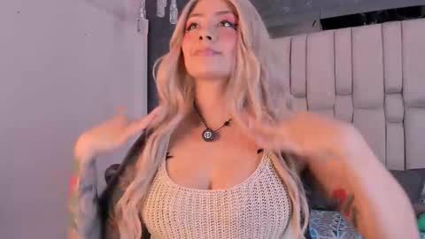  TYLA  online show from November 11, 3:42 am