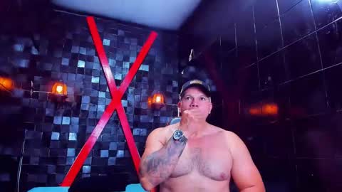 Tyleer Scot online show from March 30, 7:36 pm