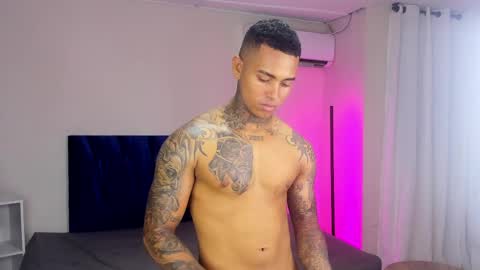 tyler_bell_ online show from April 10, 6:30 am