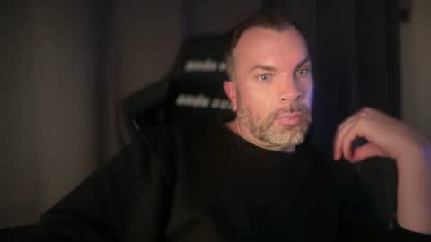 Tyler David online show from June 14, 6:26 am