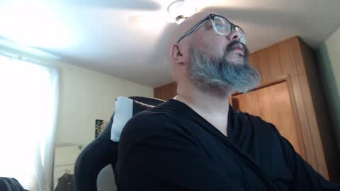 Tyler G Strings online show from January 12, 3:57 pm