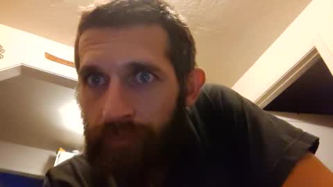 Snapshot of tylerweist727678265 chatting on October 11, 2:27 am tylerweist727678265 online show from October 11, 2:27 am