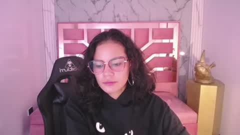 TYNA  online show from January 4, 4:22 pm