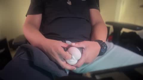 Slong Dong online show from February 12, 8:38 am