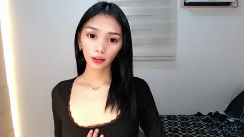 urbbgirl alliah online show from September 22, 9:46 am