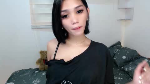 urbbgirl alliah online show from October 14, 1:30 am