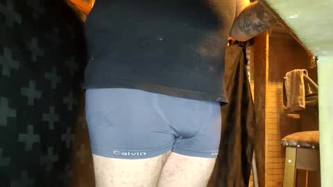 ukendtdk online show from November 16, 4:03 am