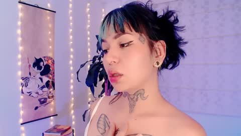 Martina online show from April 8, 2:03 am