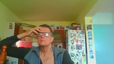 ulmeni4 online show from April 21, 11:39 am