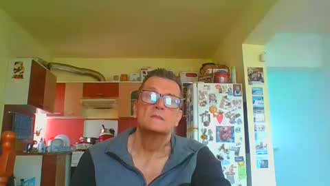 ulmeni7 online show from April 13, 10:08 am