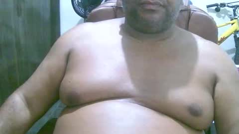 ulmo_br online show from February 8, 9:40 pm