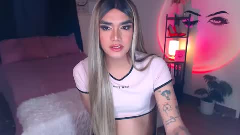 Alex online show from February 5, 7:10 pm